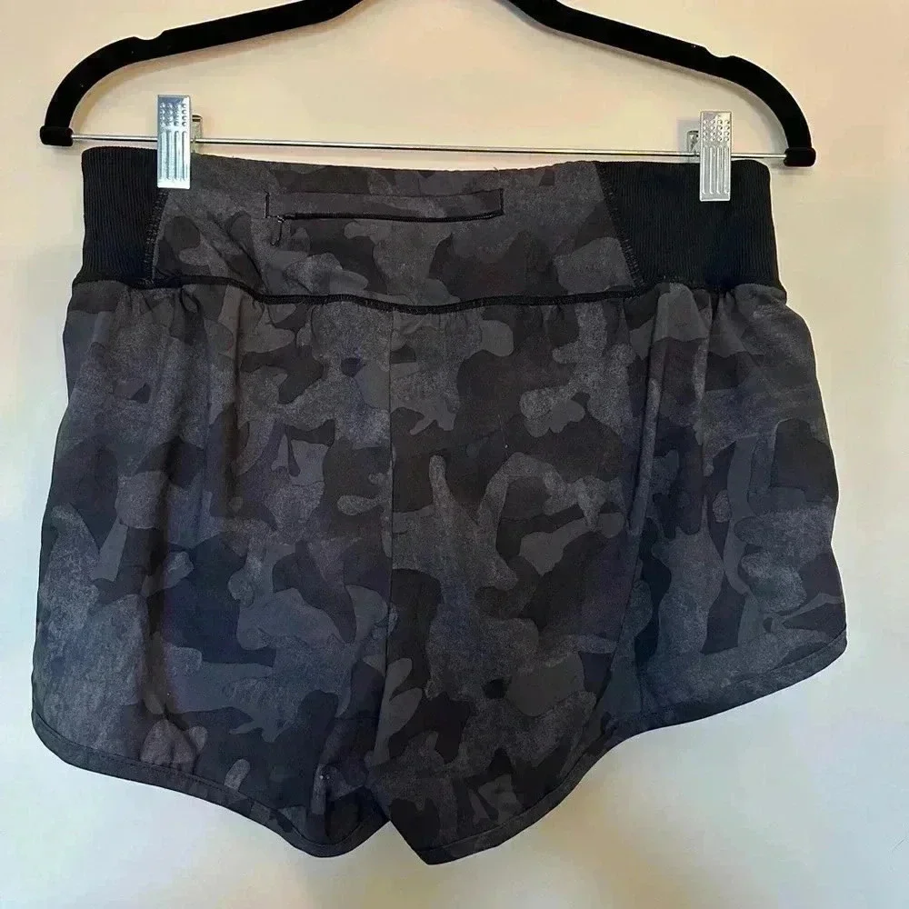ZELLA Streamline Camo Print Shorts in Size Medium